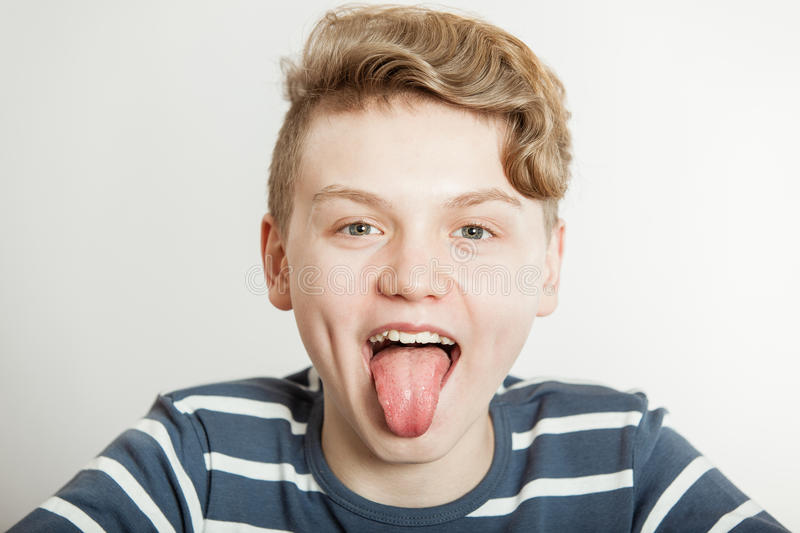 泛亚电竞官网_欧冠-英超冠军0-5客场惨负 热刺3-1取胜进欧联杯(图1) 泛亚电竞官网