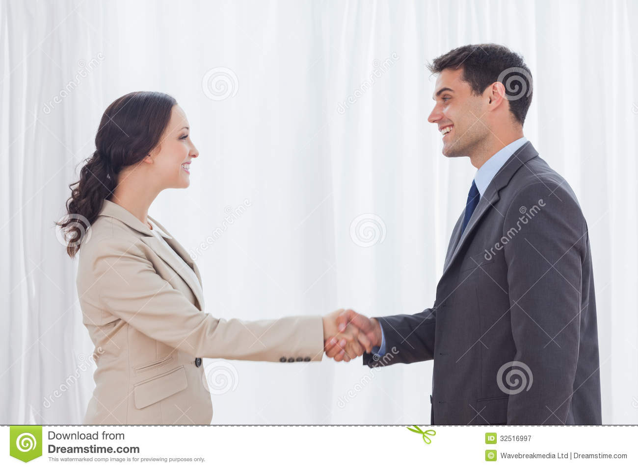 泛亚电竞-
央视恢复NBA直播 是中国球迷的需求也是历史的一定(图3) 泛亚电竞