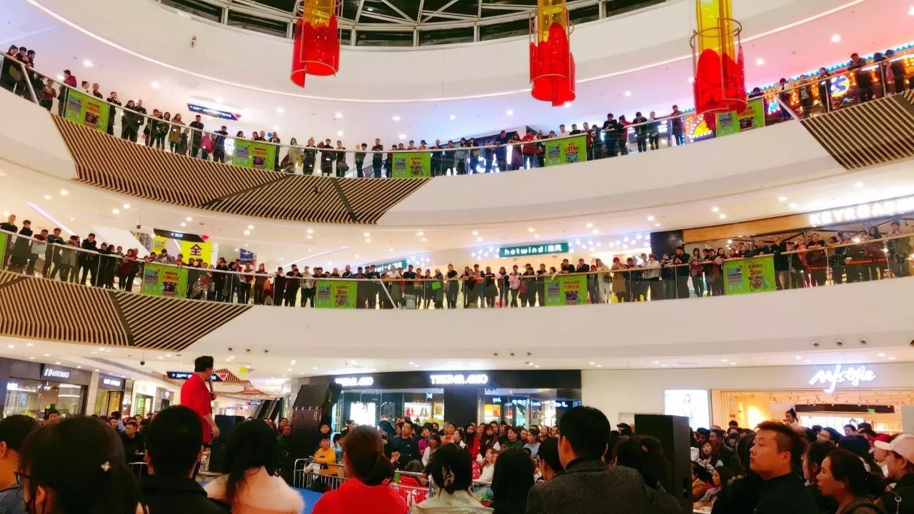 泛亚电竞平台_中国城市长者全托中心标杆—万科 强势助力广州老年健康展(图4) 泛亚电竞平台