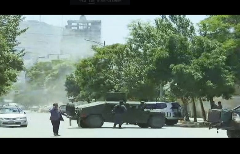 泛亚电竞平台-
足协曾加暂时转会窗口 助亚冠球队接纳外租球员(图2) 泛亚电竞